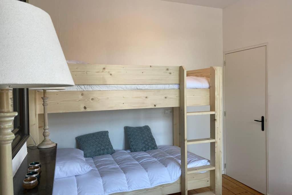 Authentic - 6p-apartment Apartment Eijsden